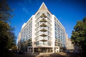 호텔 Doubletree By Hilton London Kingston Upon Thames