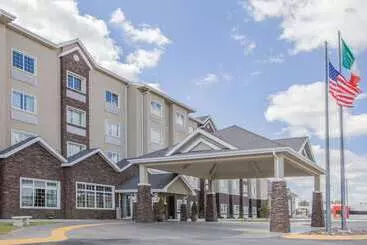 Microtel Inn & Suites By Wyndham Cuauhtemoc Campos Menonitas
