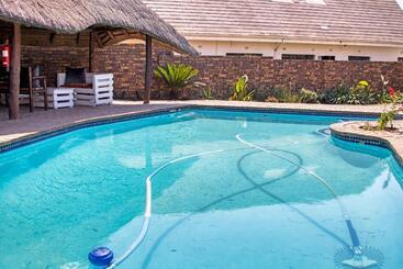 펜션 Woodpecker S Inn Guest House