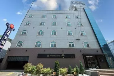 Hotel Gung Business