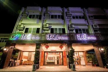 Taitung Spring Homestay B&b