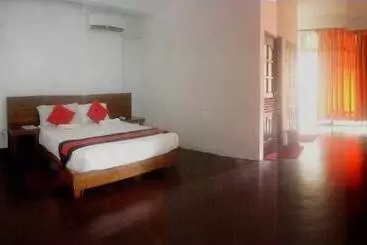 Hotell 256 Townhouse Rest