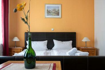 Отель Kleineilsen