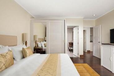 בית מלון כפרי Sokha Phnom Penh