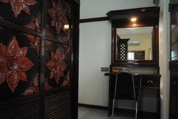 Hsaung Thazin Hotel Pyin Oo Lwin