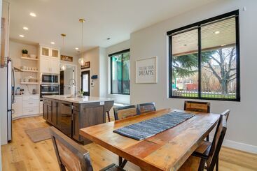 Kır Evi Near Skiing & Hiking: Mtn View Home In Parowan!