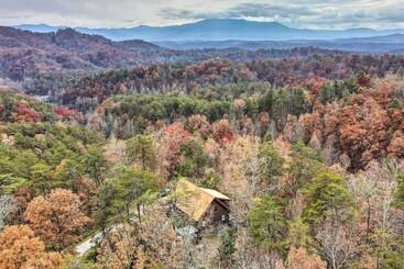 茅舍 Mountain View Sevierville Cabin With Hot Tub!