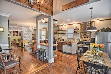 بيت ريفى Historic Renovated Home < 2 Mi To Beach & Pier!
