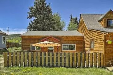 Hot Sulphur Springs Cottage   Near Resort & Rmnp!