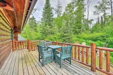 Landhus Lutsen Cabin W/ Fire Pit, Patio & Deck!