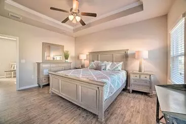 Mökkimajoitus Classy Port St. Joe Escape   Walk To Shore!