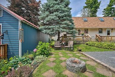 Quinta ou Casa Rural Updated Bolton Home W/ Fire Pit!