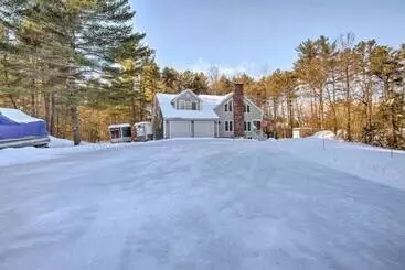 Mökkimajoitus Charming Retreat ~ 1 Mi To Ossipee Lake Marina!