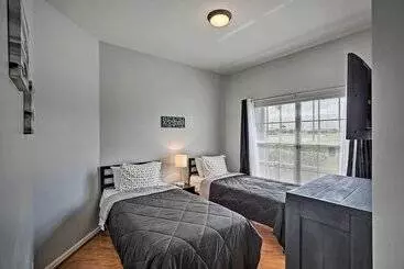 Dom wiejski Affordable 3br Home W/ Private Saltwater Pool