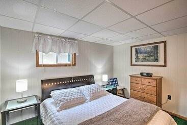 National City Cottage W/ Patio, Steps To Lake!