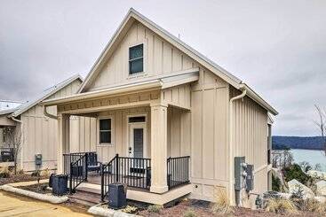 Hus på landet Refreshing Tennessee Vacation Rental!