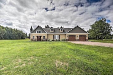 Quinta ou Casa Rural Upstate Hideaway W/ Hot Tub, 13 Mi To Malone!