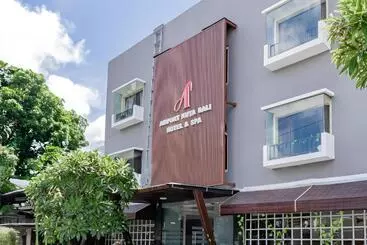 Hotel Collection O Airport Kuta Bali