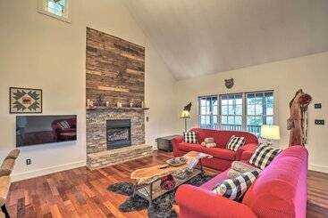 Kır Evi Tranquil Hendersonville Cabin W/ Mountain Views!