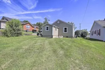 Cozy Cottage Near Dtwn Dining, Walk To Casino