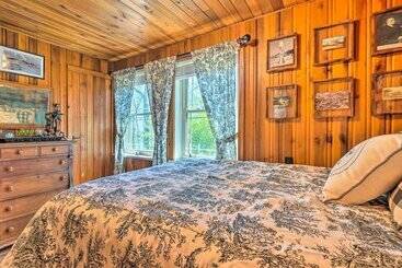 קוטג'' Dreamy Homestead Escape: Patio, Ranch On Site