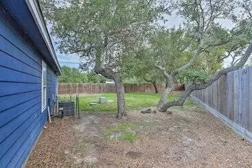 コテージ Pet Friendly Rockport Home ~ 4 Mi To Beach!