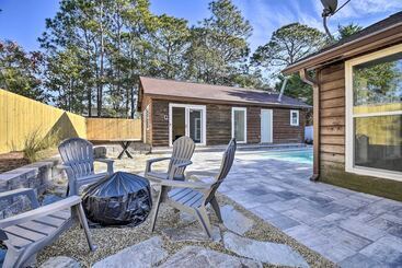 کلبه North Myrtle Beach Retreat: 3 Blocks To Beach