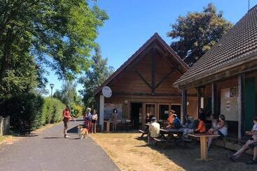 אתר נופש S.p.l. Saviloisirs