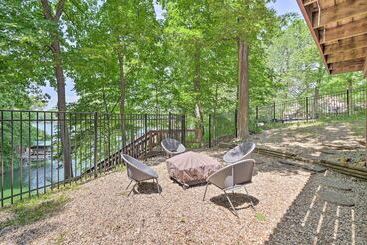 Hus på landet Stunning Waterfront Home W/ Fireplace & Grill