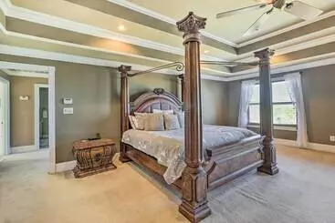 Landhus Stunning Wetumpka Farmhouse W/ Private Pool!