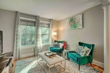 Mökkimajoitus Ocean View Home W/ Screened Porch: 6 Mi To Beach