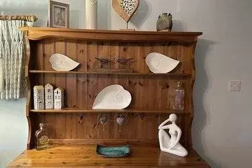 Welcoming 2 Bed Charming Self Catering Cottage