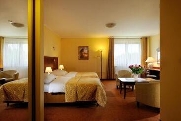 Hotell Dworek Emilli
