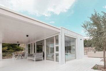 بنسيون Oi Concept Village Buqez & Vita