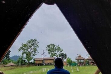 فندق Hill Mynah Bamboo Resort