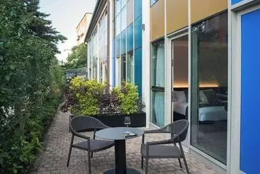 هتل Spazio Gagarin Residence