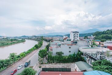Cao Minh Hotel Lao Cai
