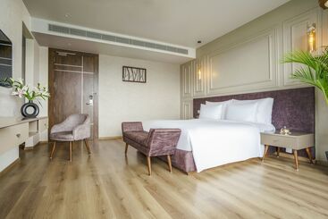 Отель Zana Lake Resort Udaipur