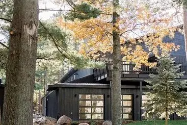 Mökkimajoitus Nature Link Resort