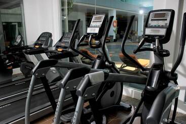 Отель Claro Kendari