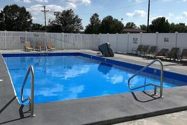 בית מלון כפרי Dexter Inn