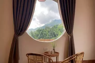 Albergue Sapa Stream House   Nhà Bên Suối