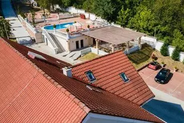 Resort Virginia Gardens