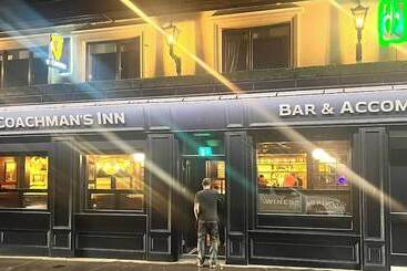 호텔 The Coachmans Inn
