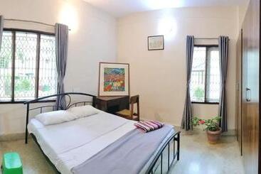 Pension Raintree Garden