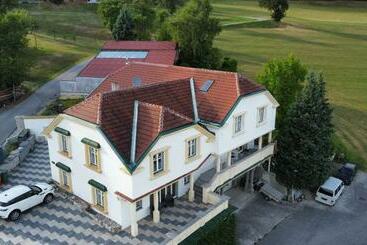 Pensionat Villa Theresa