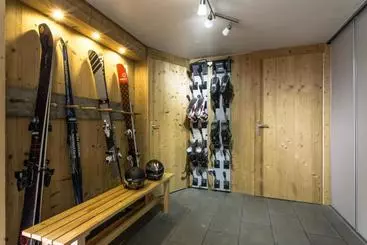 Turistlejligheder Chalet Falcon