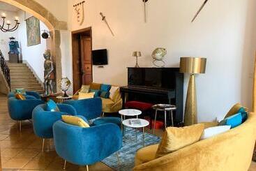 בית מלון כפרי Chateau Chapeau Cornu