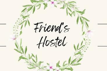Friends Center Hostel
