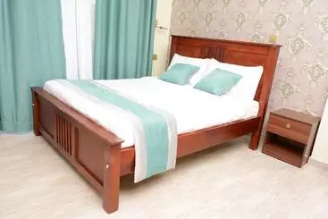 Hotel Hoima Breeze